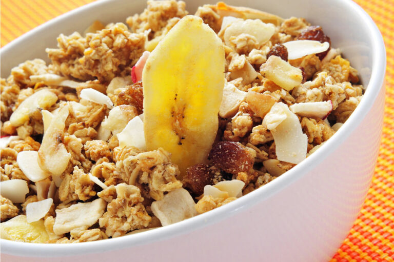 13 foods that help manage Crohn’s disease symptoms